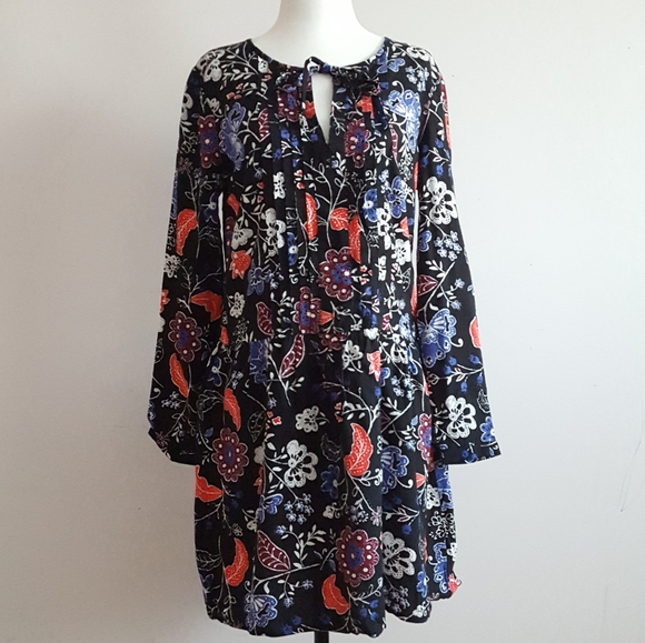 🆕️Multi Floral Pleated Front Dress XS - Picture 1 of 5